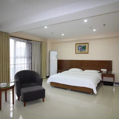 Longdu Business Hotel Hotels near Longfeng Gorge