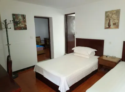 Zhenyuan Hotel Отели рядом с достопримечательностью «Shanghai Jiangnan Tianyuan Chamber»