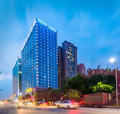 Xana Lite Hotel (Chengdu Shuangliu Airport Haibincheng) Hotel in zona Sichuan Aihua College