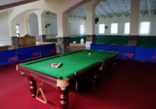 Three Bears Apartment Hotel (Zhangjiakou Rongchen)