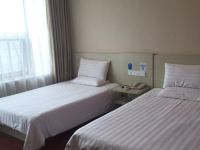 汉庭酒店(上海龙阳路磁悬浮店) - 高级双床房