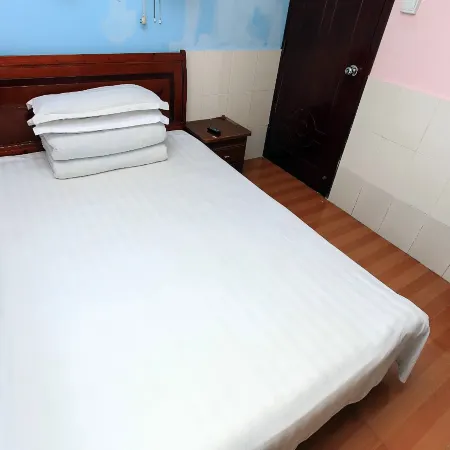 Baishun Hotel