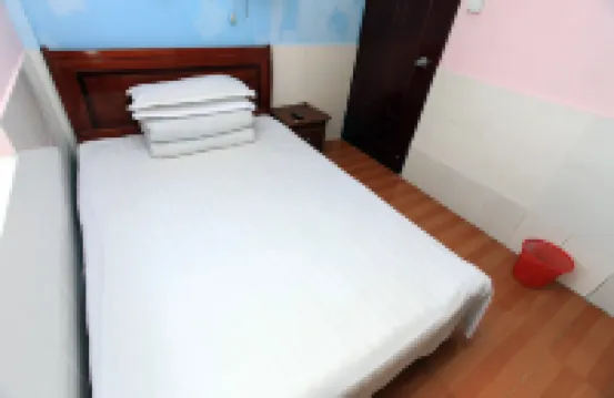 Baishun Hotel