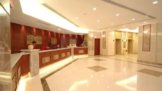 20060k000000b5t638939 R 320 180 R5 D