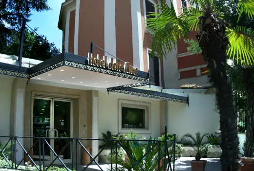 Hotel Delle Muse Hôtels à proximité de Villa Ada