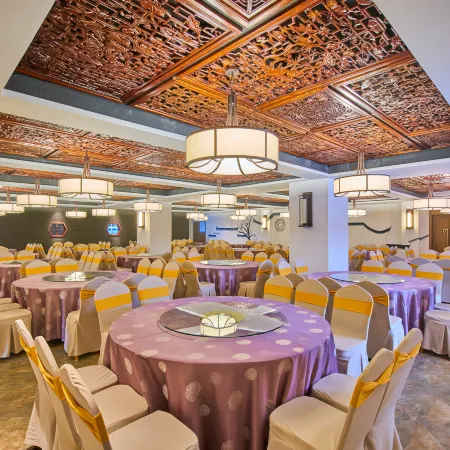 Fujian Minyuan Hotel (Minhou University Town Minjiang University Academic Exchange Center)