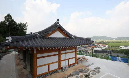 Suncheon Bay Minsok Hanok Pension