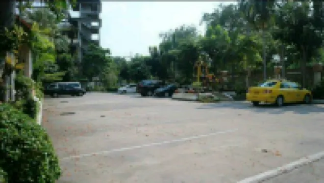 Le Casa Bangsaen Hotels near Wonnapha Beach