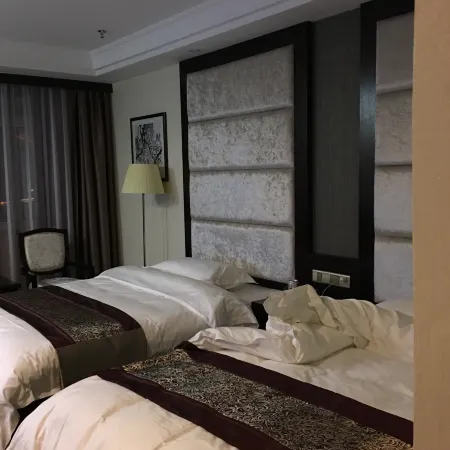 Huining Jingxiang Hotel