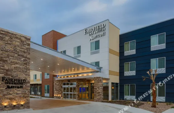 庫埃羅萬楓酒店及套房