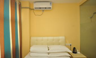 Wode Aladdin Hotel (Qilu Hospital Baotu Spring)