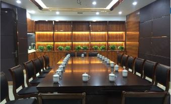 Jianke Holiday Hotel - Housity