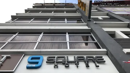 9 Square Hotel - Bangi Отели в г. Hulu Langat District