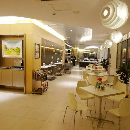 Jinjiang Inn (Baoding Junxiao Square)