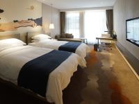 万信酒店(上海国际旅游度假区川沙地铁站店) - 豪华双床房