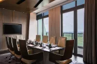 Renaissance Haikou - pet friendly