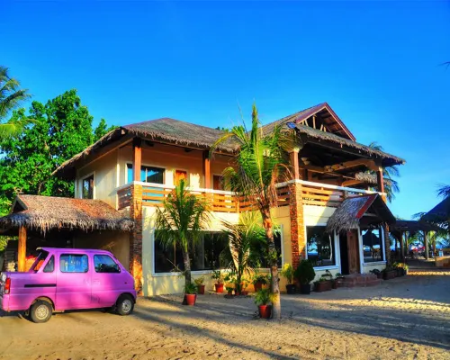 Le Palme Beach Resort Hotels in Pandan
