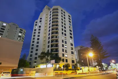 Surf Regency