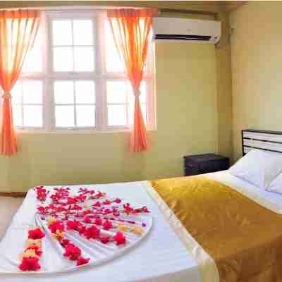 Hotel UI Inn Rooms