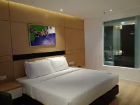 โรงแรมเอ็กซ์เซลซิเออร์