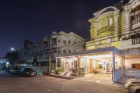 The Lek Aree - Bed and Breakfasts