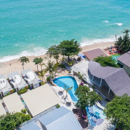 White Sand Samui Resort