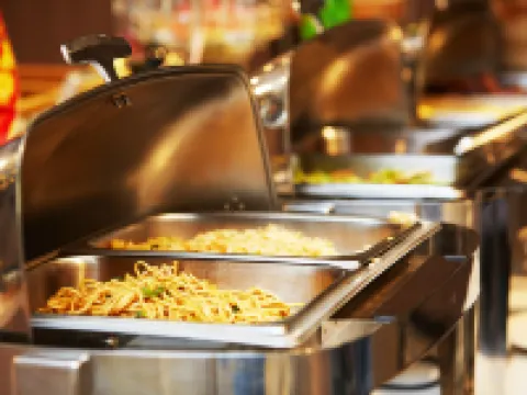 YiYueShangHe Hotel (Linqu Quanfu yuan Zhongbai building shop Hoteles en Condado de Linqu