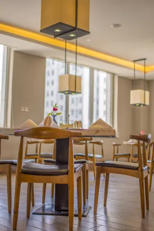 Inzone Garland Hotel Отели рядом с достопримечательностью «WuMaCi Jie»