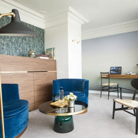 Hotel Parister & Spa Отели рядом с достопримечательностью «Кабаре Фоли-Бержер»