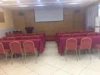 鑫華商務飯店（枝江人民醫院店）