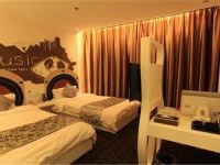 郑州格瑞斯国际酒店 - 温馨主题双床房