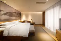 Lijiang Yunxuan Resort Hotel (Shuhe Ancient Town)