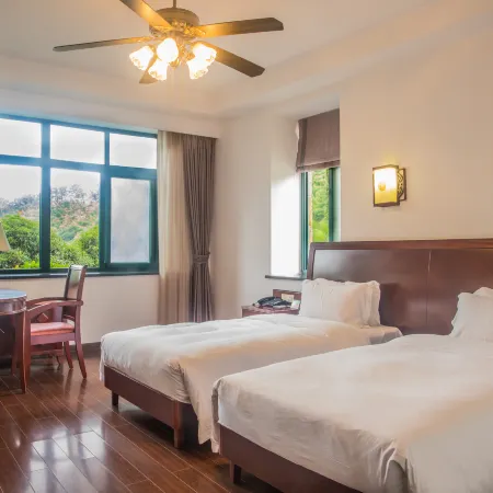 Moganshan Mountain Villa
