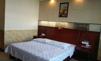 Ruoqi Hongyu Hotel