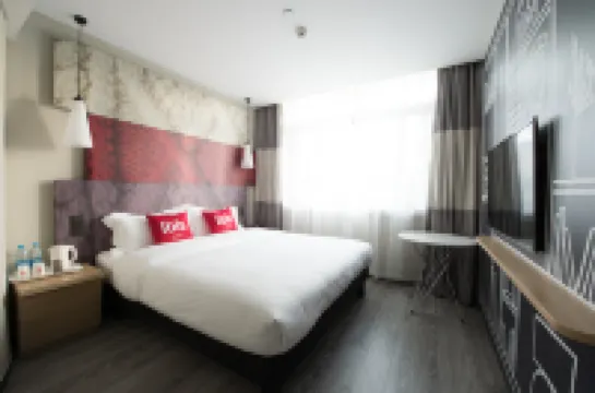 Ibis Hotel (Urumqi Railway Bureau) Отели в г. 