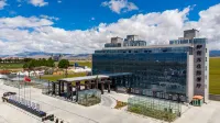 Yunpeng Sunshine Holiday Hotel Hotels in Ulan
