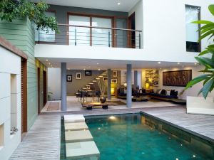 Villa Rio - Contemporary 2Br Villa in Downtown Seminyak