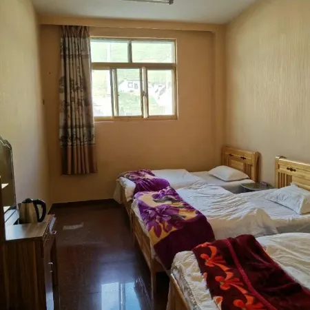 Gongji Hotel