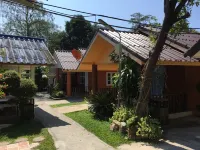 Samet Bell House Hotels near Ao Chor