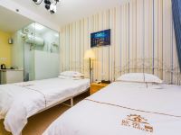 广州欢乐窝艺术主题精品公寓 - 地中海双床房