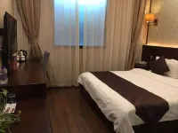 Nanjing Yi Theme Home Hotel (Fuyang Plaza Suning Universal Tianrun Plaza Branch)
