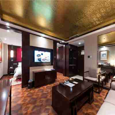 康定情歌廣場溜溜城格桑花大酒店 Rooms