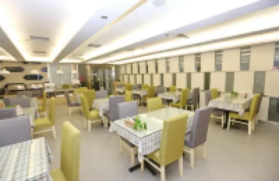 Yiman Hotel (Suzhou Shantang Street Hanshan Temple Store)