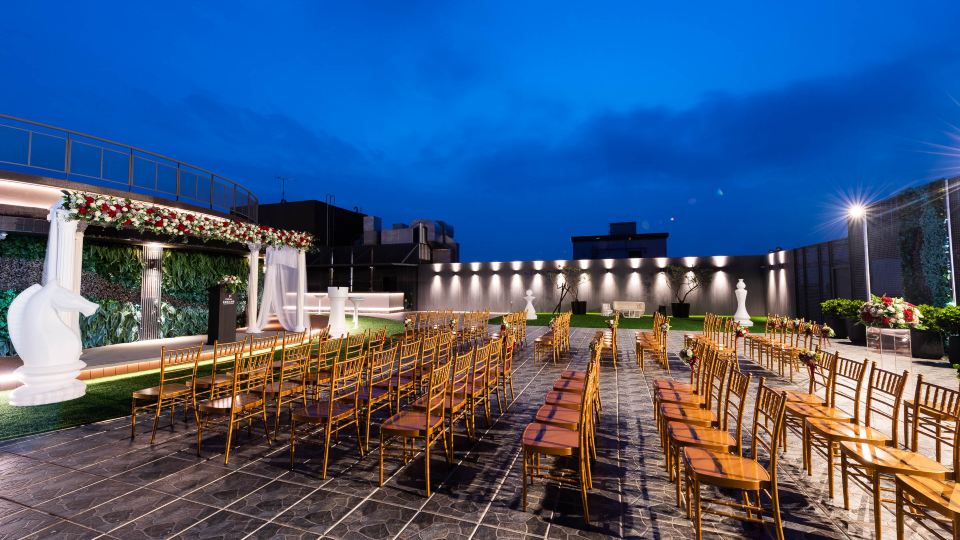 夏都城旅安平館
