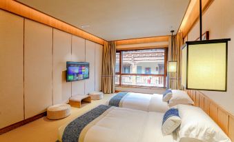 The 5th Meteorite Grace Hotel