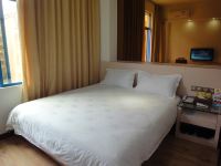 茂名星期八商务酒店 - 标准大床房
