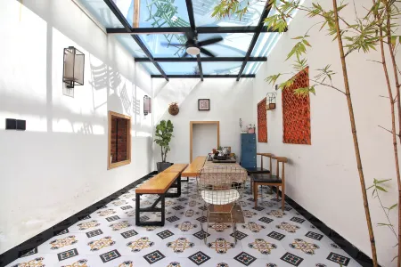 SlowHouse Huaxi INN