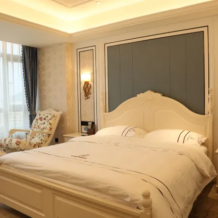 Yongfu County Golden Coast Royal Blessing Hotel