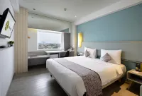 La Lisa Hotel Surabaya Hotels in Gubeng