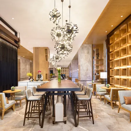 Hilton Garden Inn Nujiang
